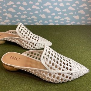 NEW Without Box * Size 10M * I.N.C. for Macy's * Vegan * White Jalissa Mules